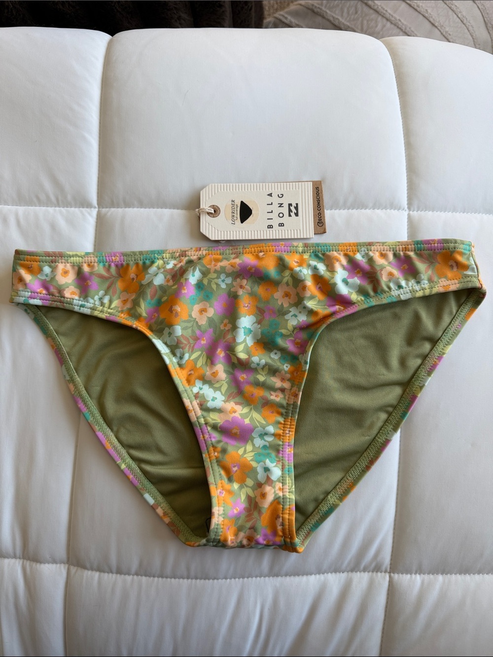 NWT Billabong Bikini Bottoms
